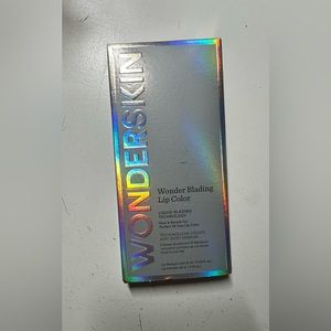 Wonderskin sealed in box shade xoxo